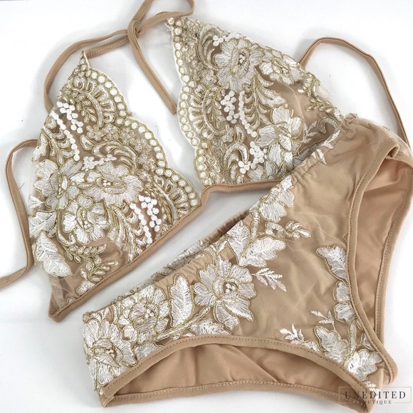 Lace Floral Bikini - Picture 4 of 7